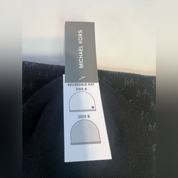 Michael Kors NWT hat and scarf set - Picture 3 of 5